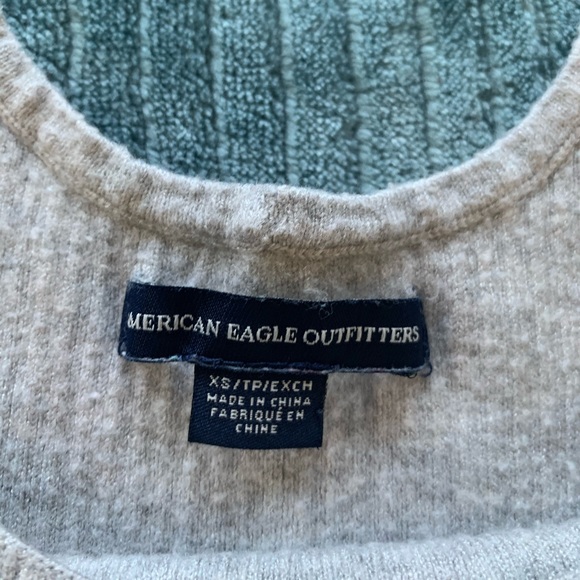 American Eagle grey camisole - Picture 3 of 4
